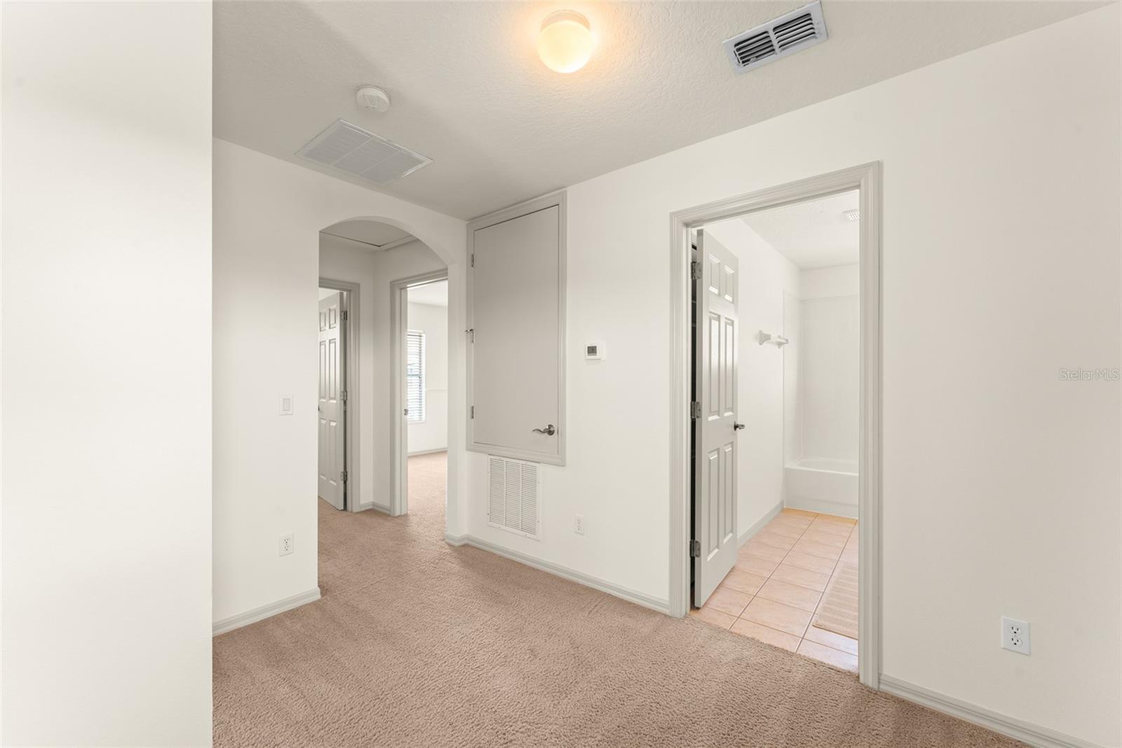 Image 22 of 46 For 3752 Cleary Way