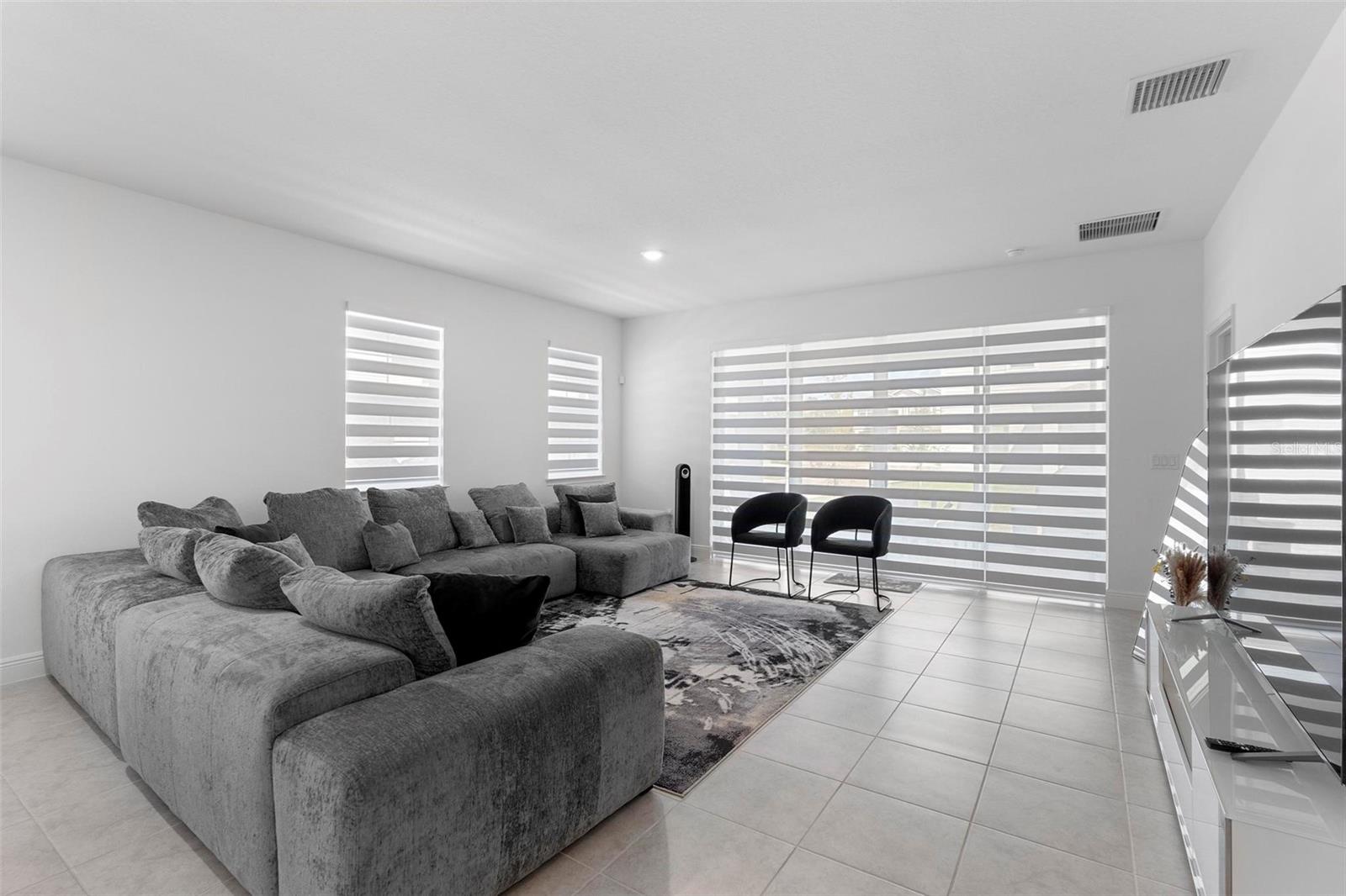 Image 14 of 33 For 4911 Shady Pines Drive