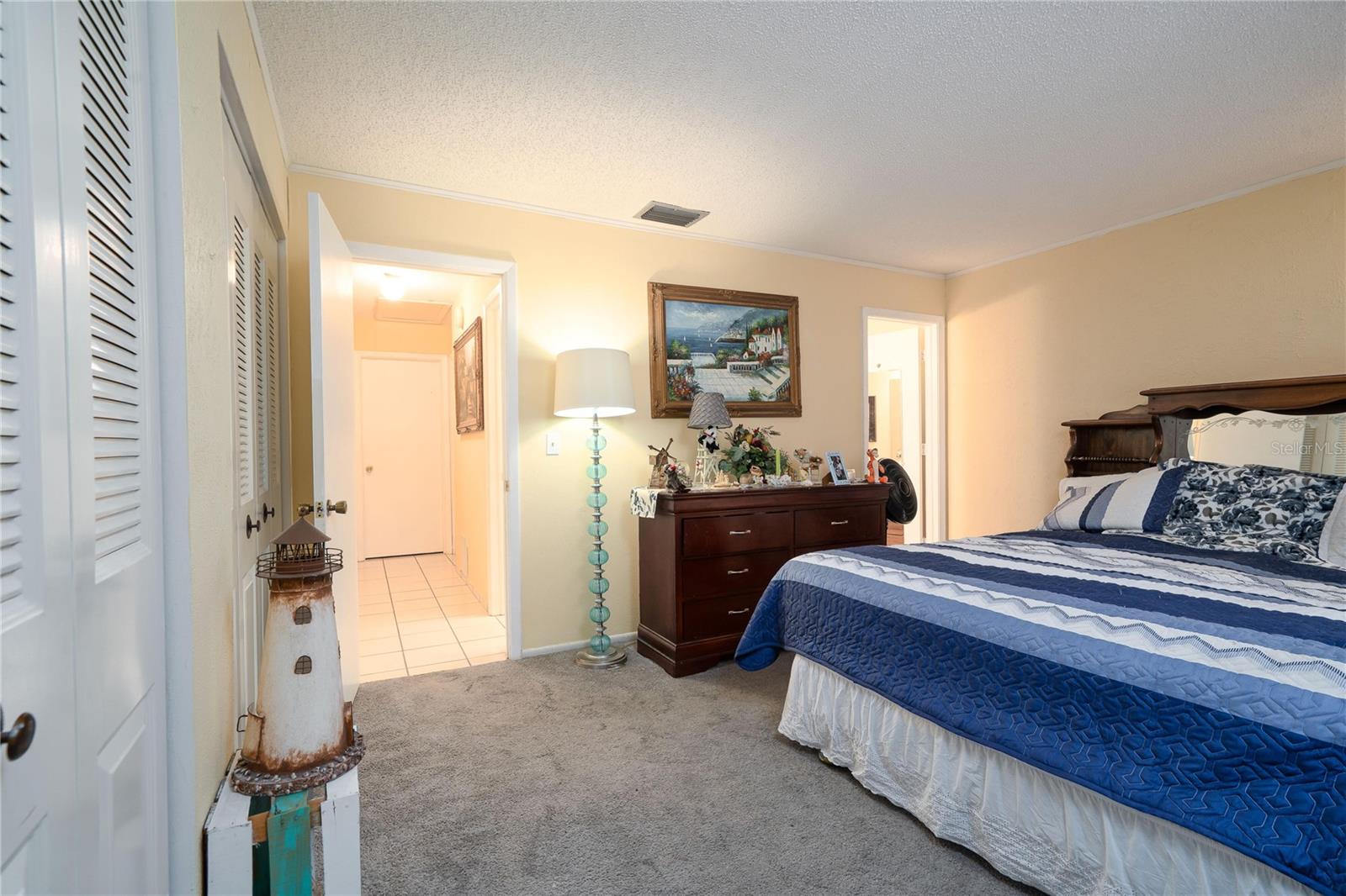 Image 19 of 28 For 7418 Riverbank Drive