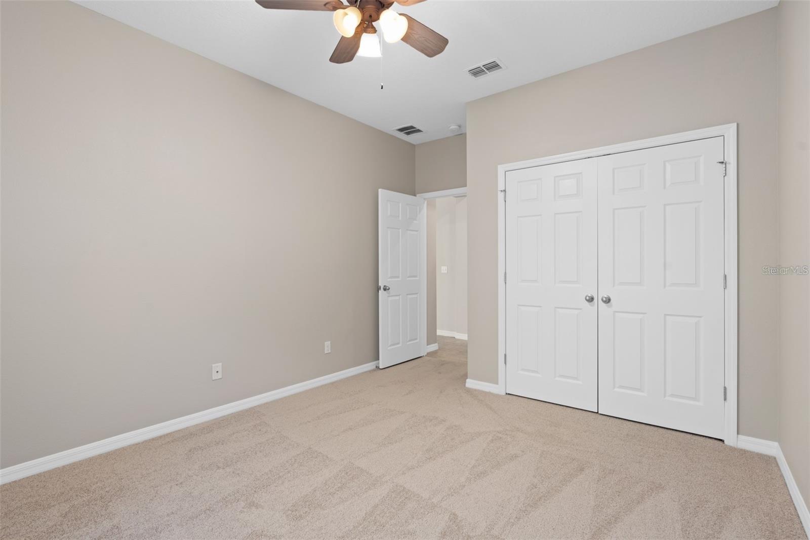 Image 8 of 25 For 540 Seven Oaks Boulevard