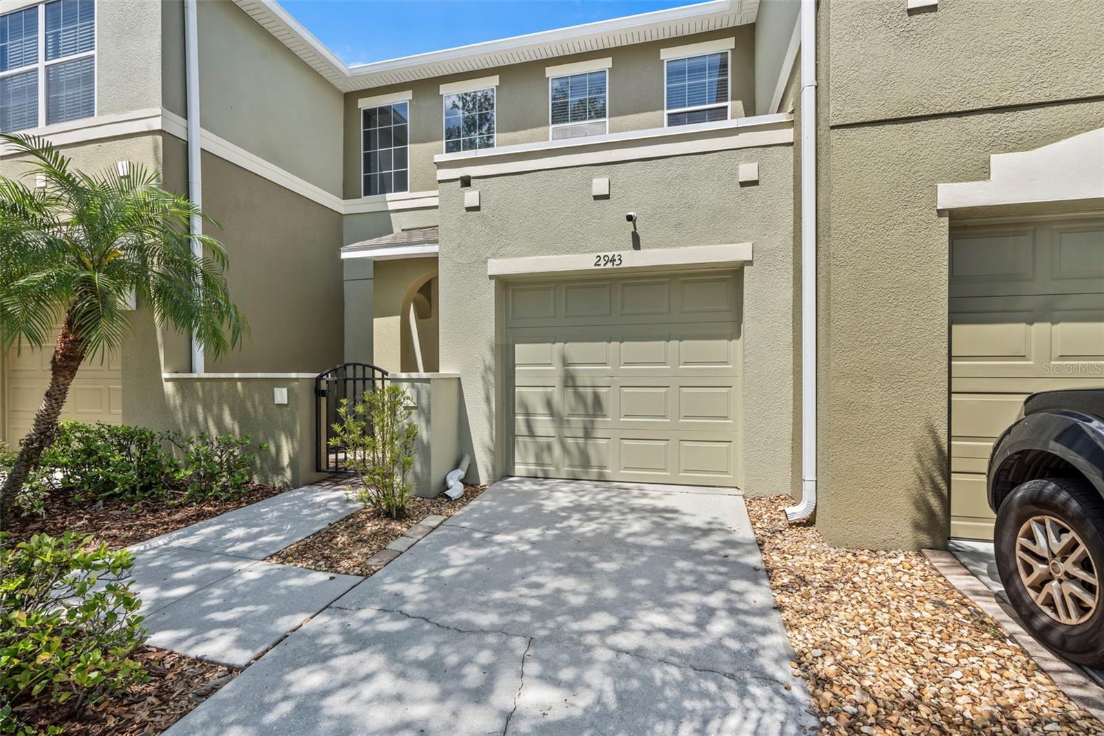 Image 2 of 40 For 2943 Willowleaf Lane