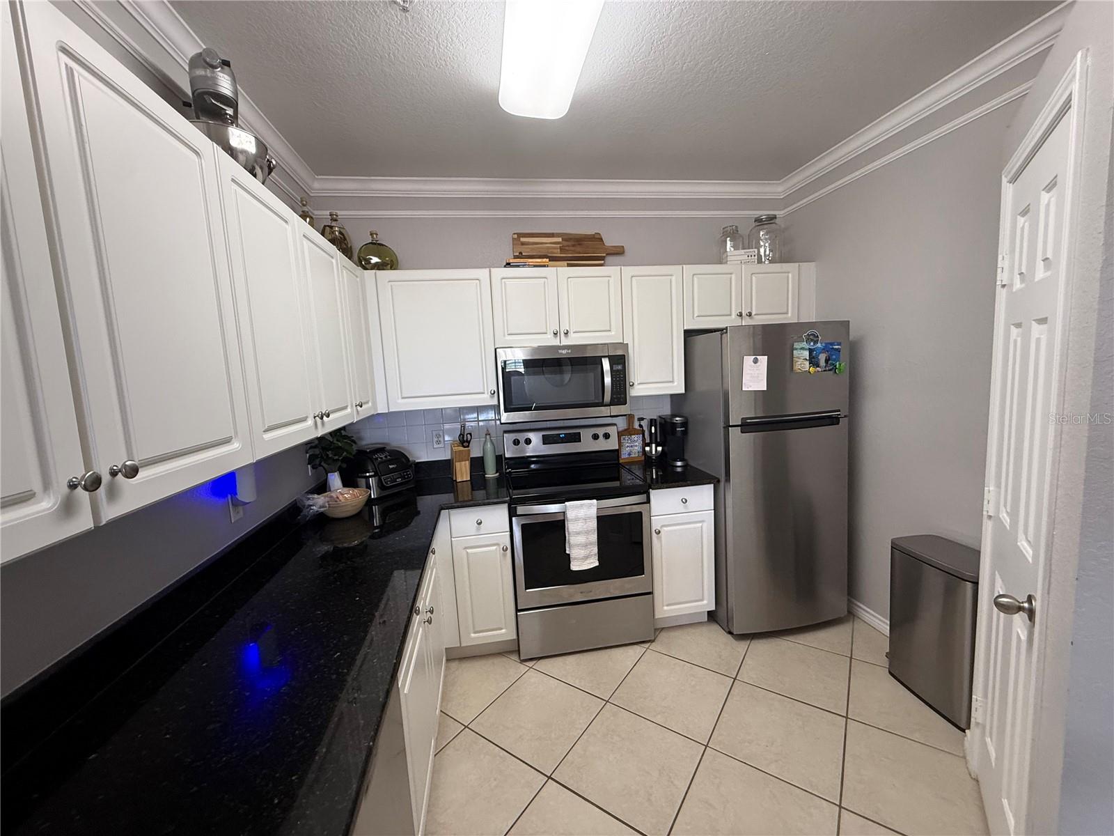Image 6 of 20 For 4333 Bayside Village Drive 310