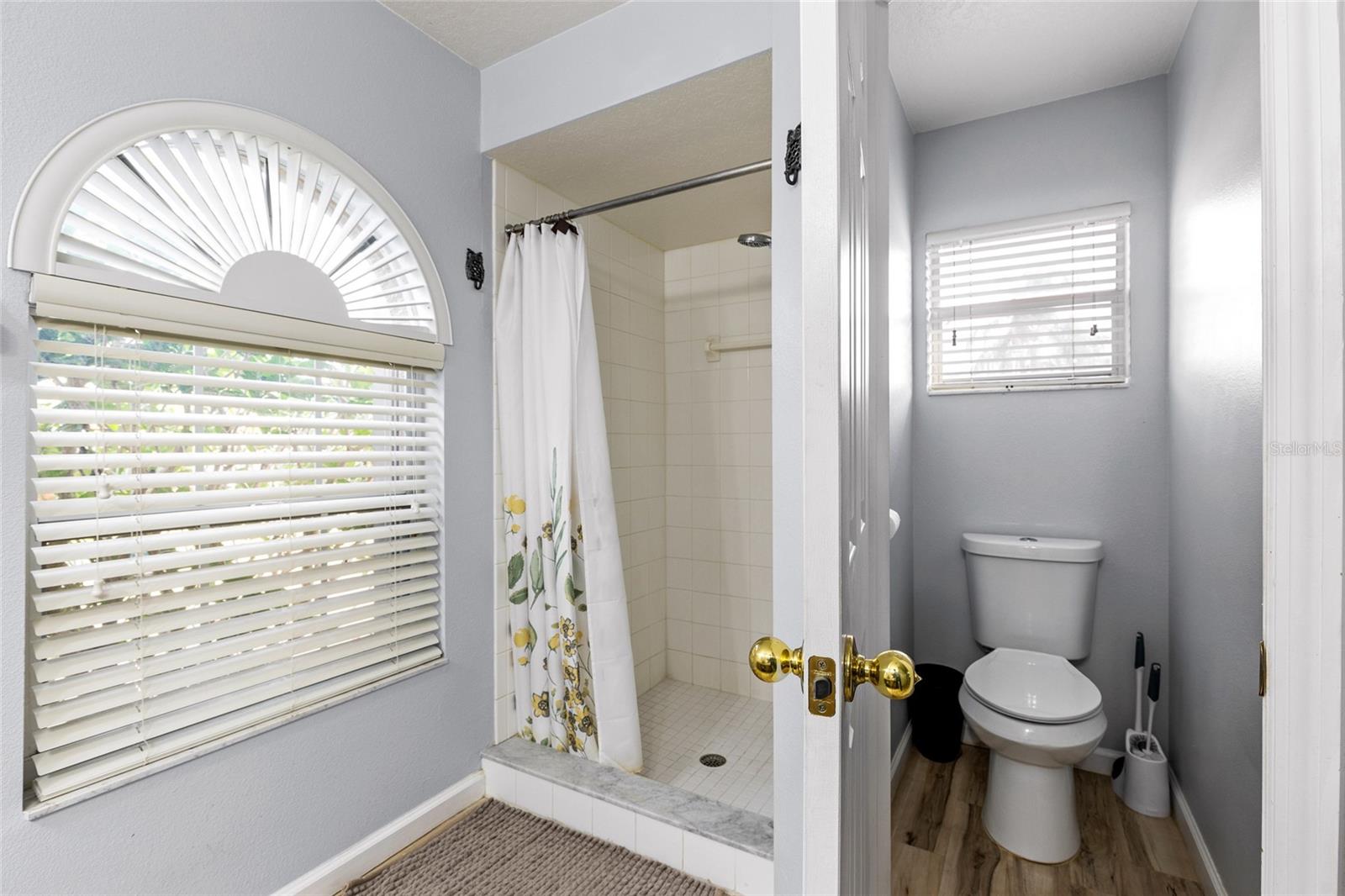 Image 16 of 39 For 5113 Sage Way