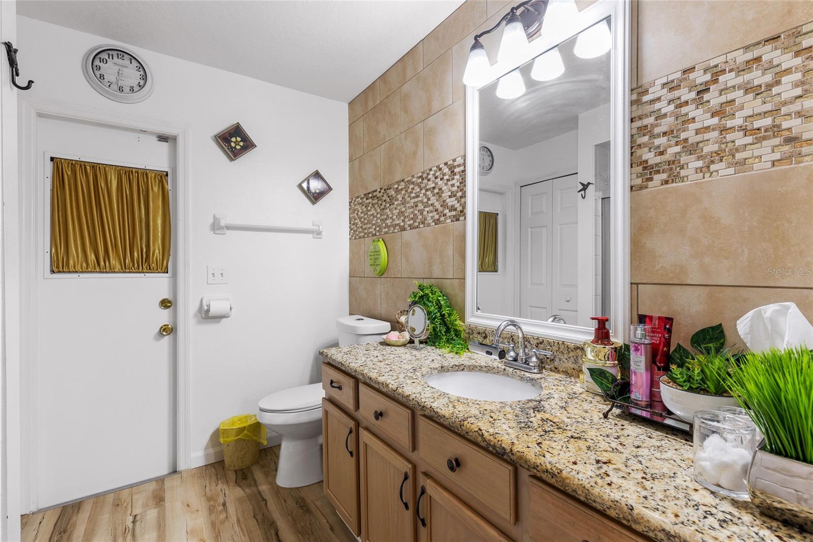Image 22 of 39 For 5113 Sage Way