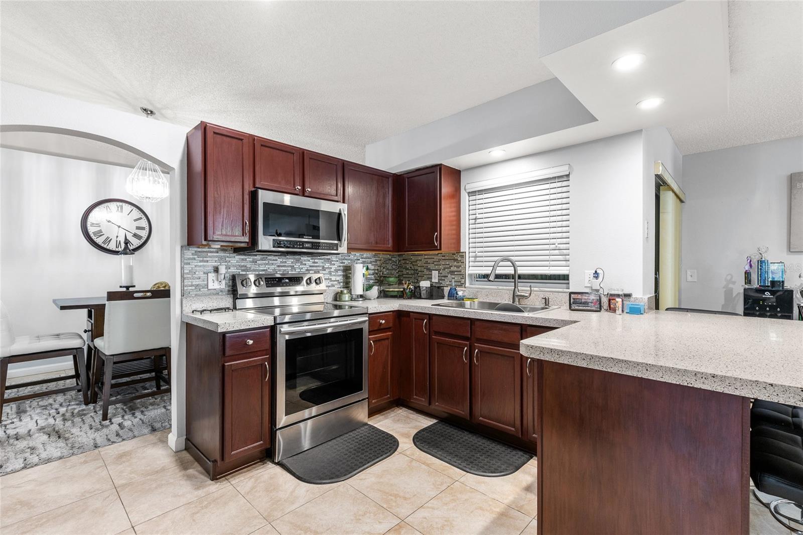Image 5 of 39 For 5113 Sage Way