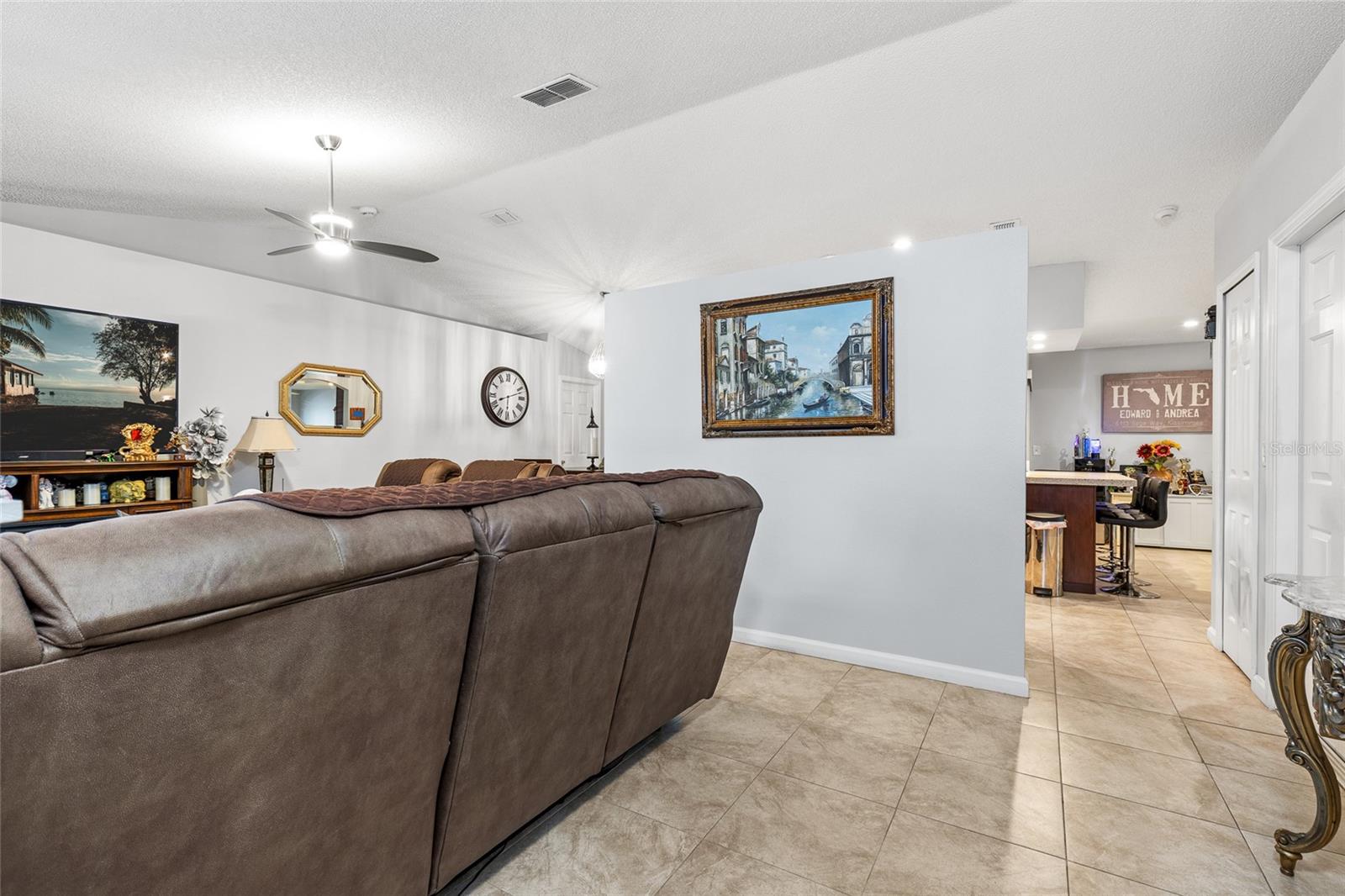 Image 9 of 39 For 5113 Sage Way