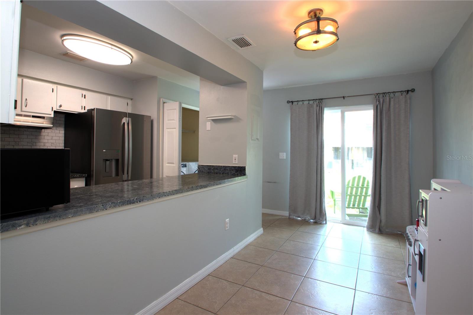 Image 5 of 23 For 613 Casa Park Court B Court N B
