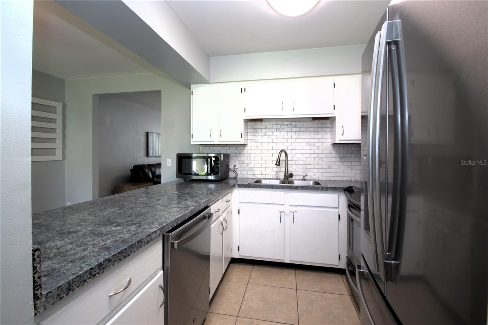 Image 7 of 23 For 613 Casa Park Court B Court N B