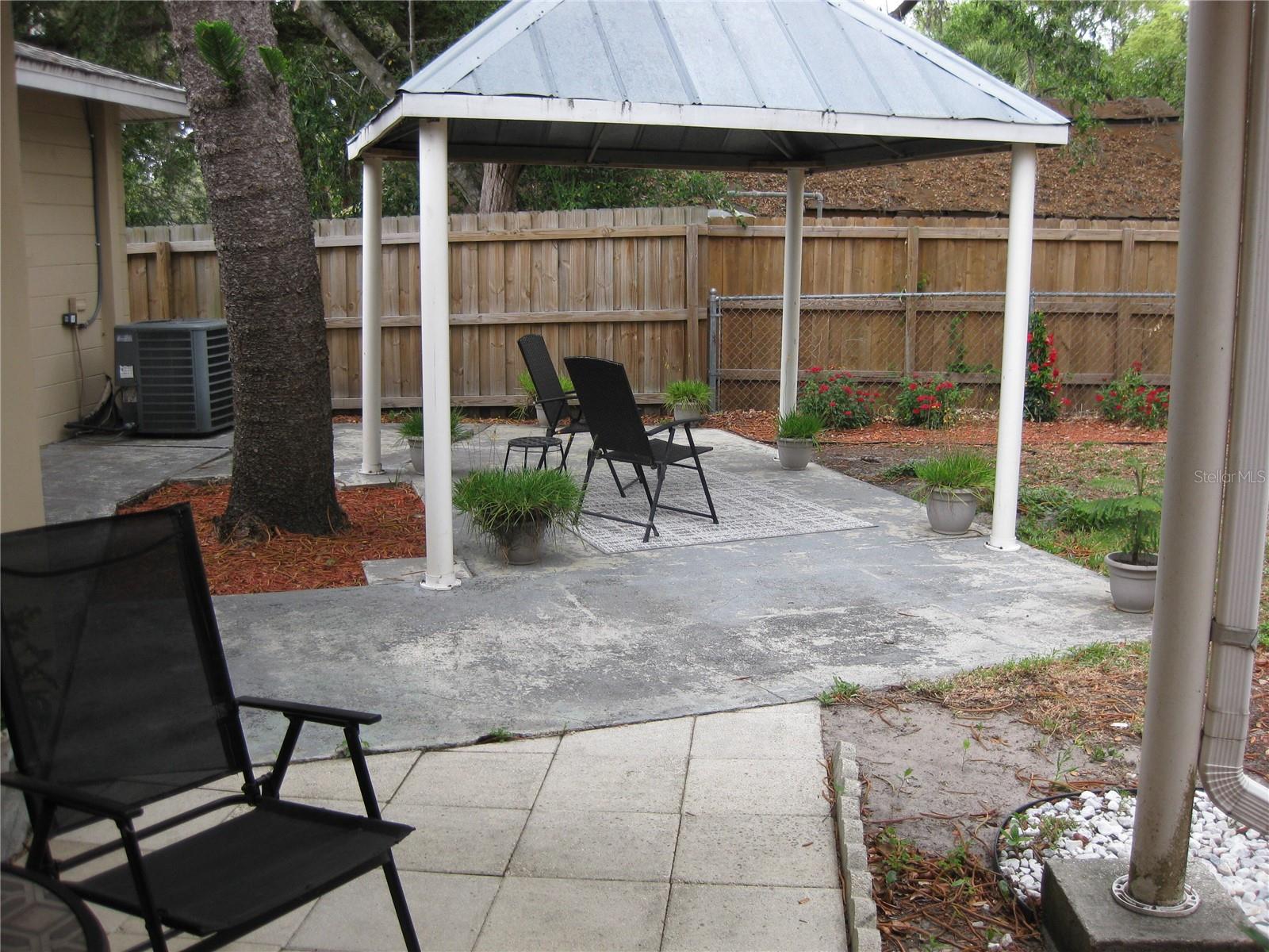 Image 21 of 27 For 7026 Lenape Circle