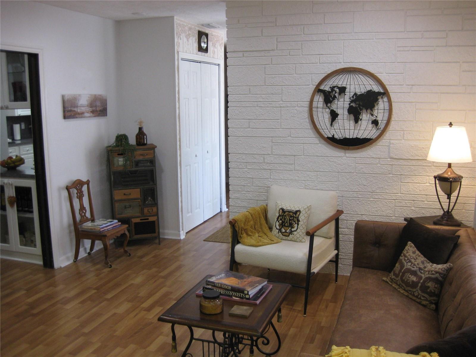 Image 4 of 27 For 7026 Lenape Circle