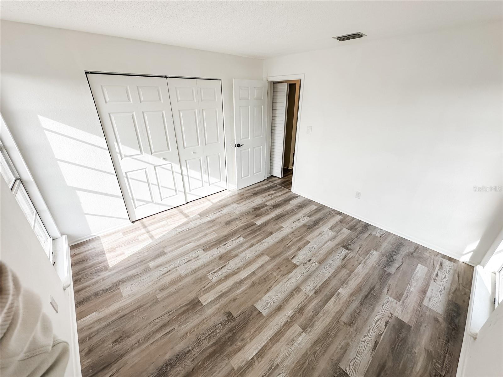 Image 17 of 22 For 5390 29th Place B