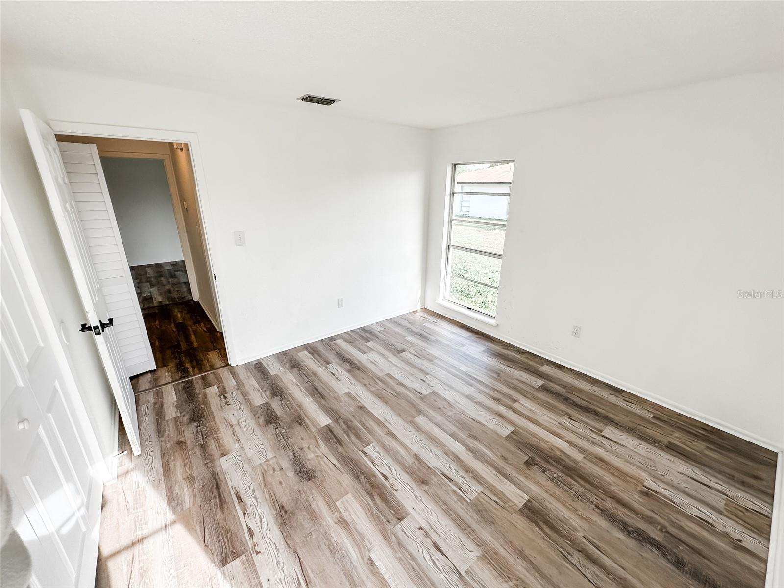 Image 18 of 22 For 5390 29th Place B