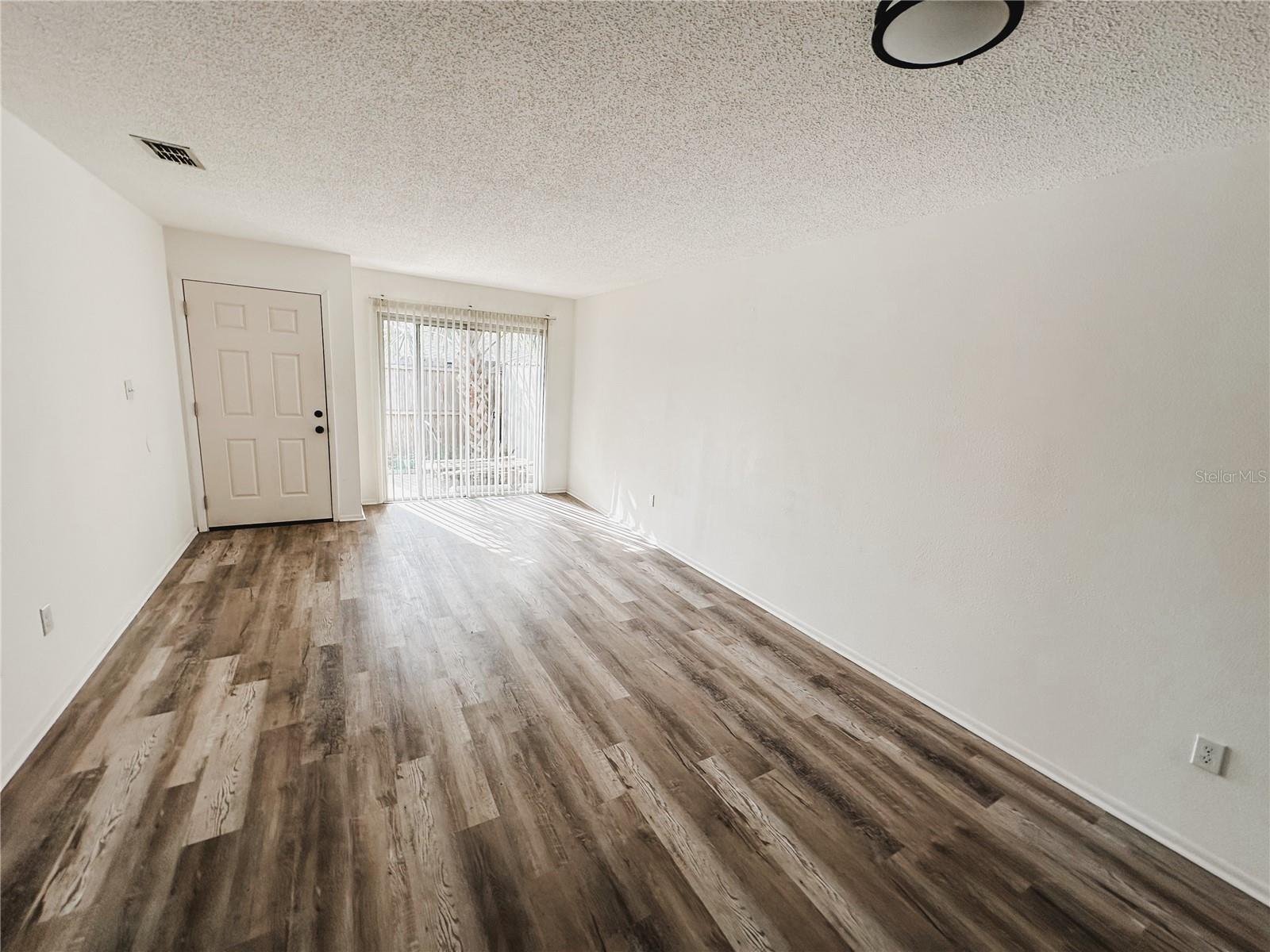 Image 6 of 22 For 5390 29th Place B