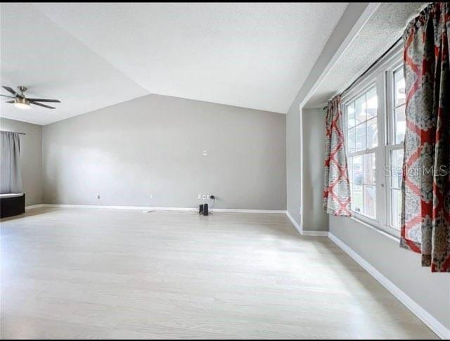 Image 39 of 57 For 1668 Spicewood Lane