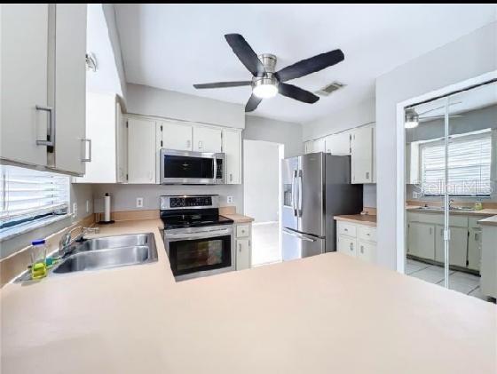 Image 7 of 57 For 1668 Spicewood Lane