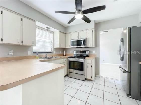 Image 9 of 57 For 1668 Spicewood Lane