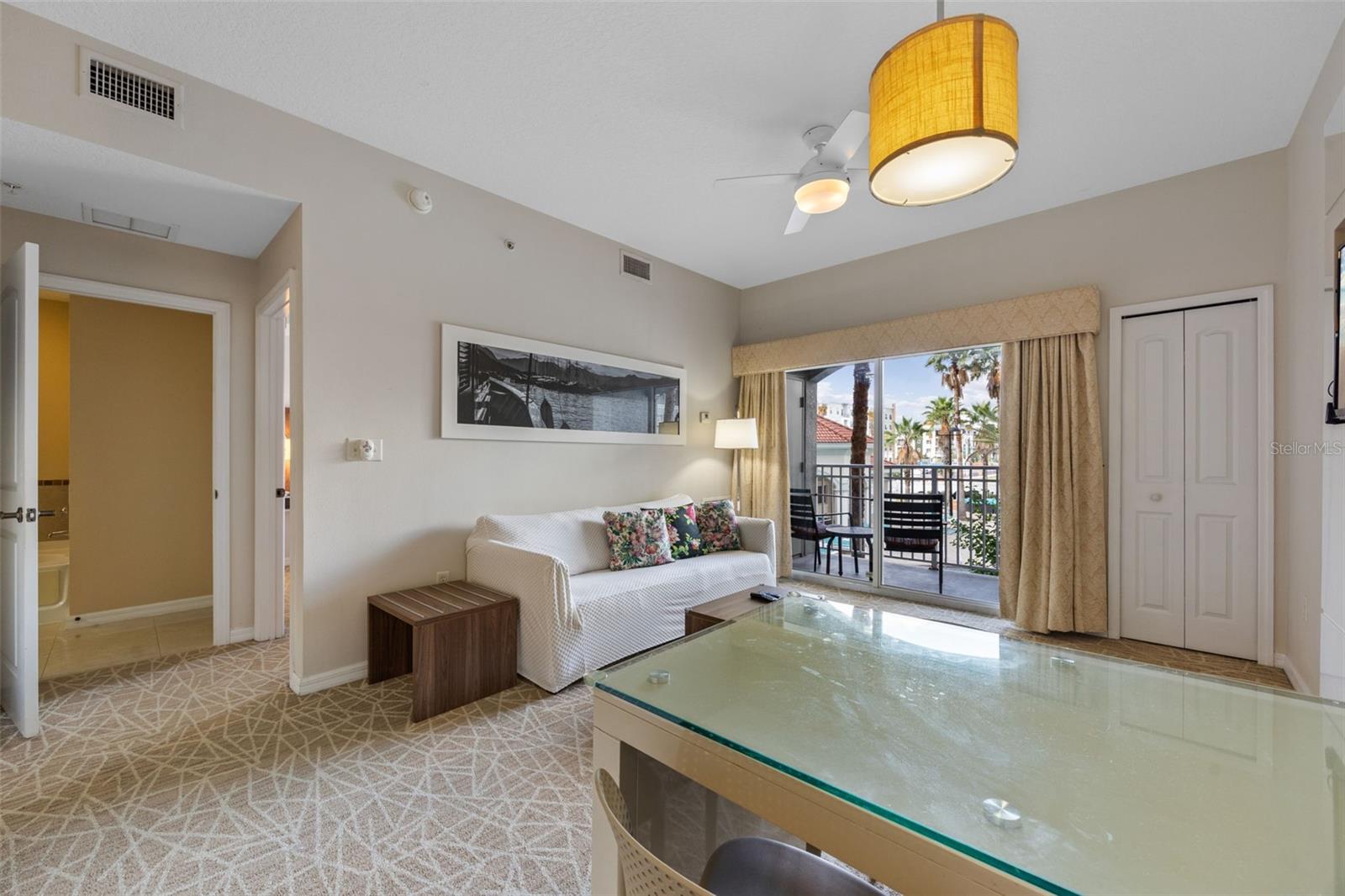 Image 12 of 43 For 7395 Universal Boulevard 203