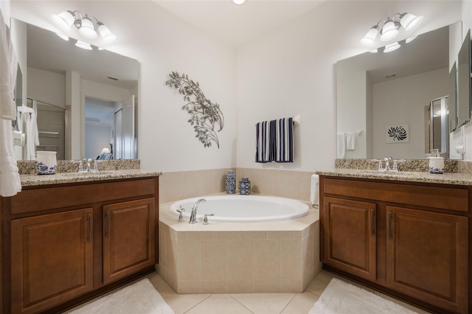 Image 27 of 85 For 10533 Belfry Circle