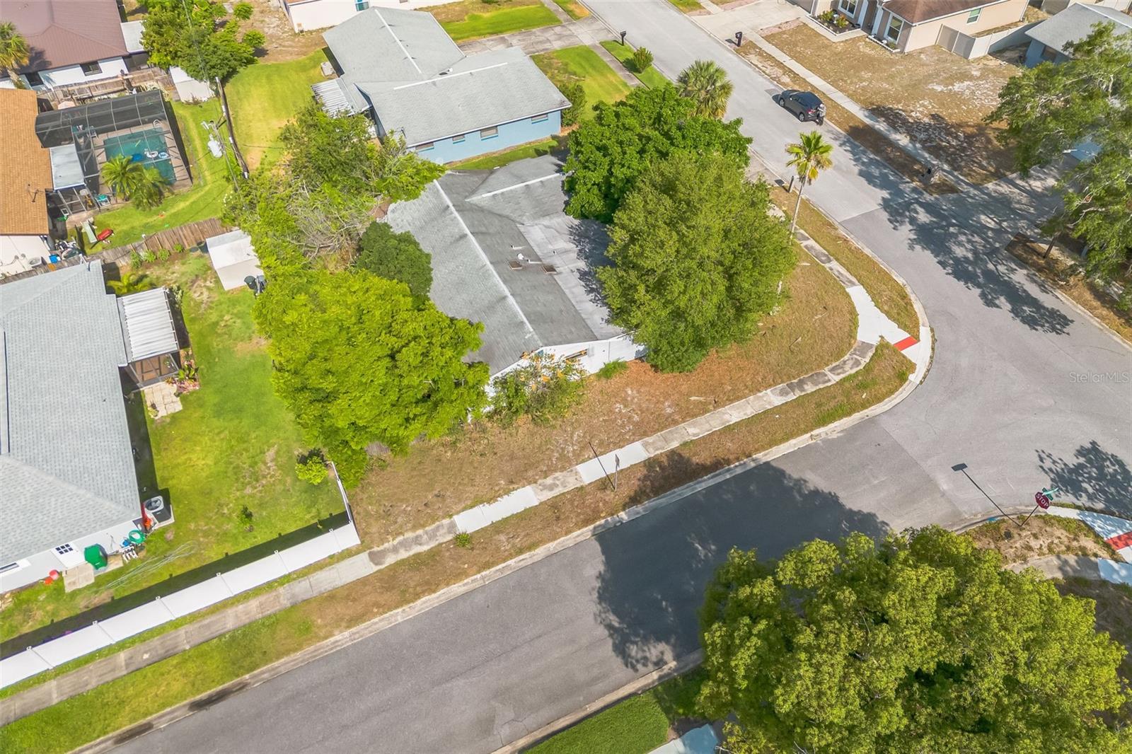 Image 2 of 16 For 4065 Eola Avenue