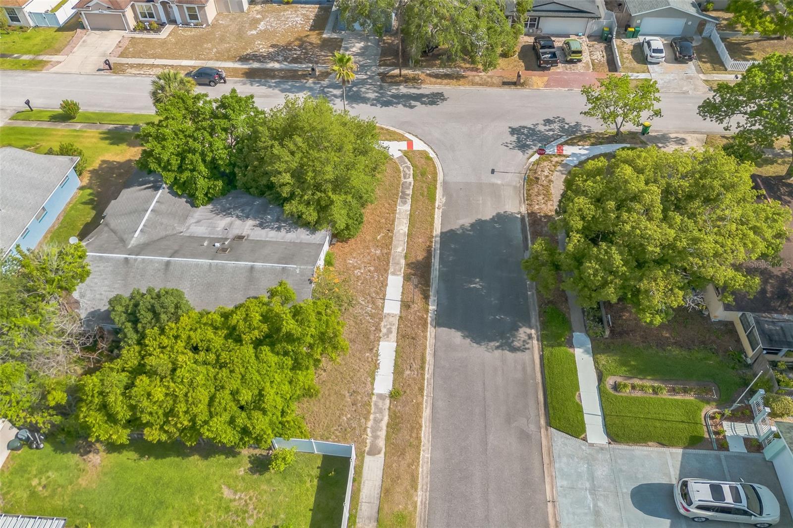 Image 9 of 16 For 4065 Eola Avenue