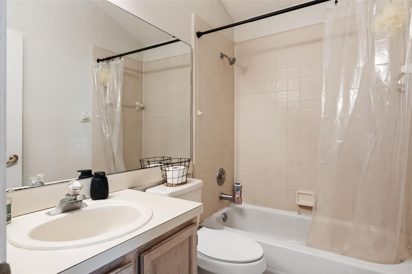 Image 21 of 32 For 2239 Meadowmouse Street