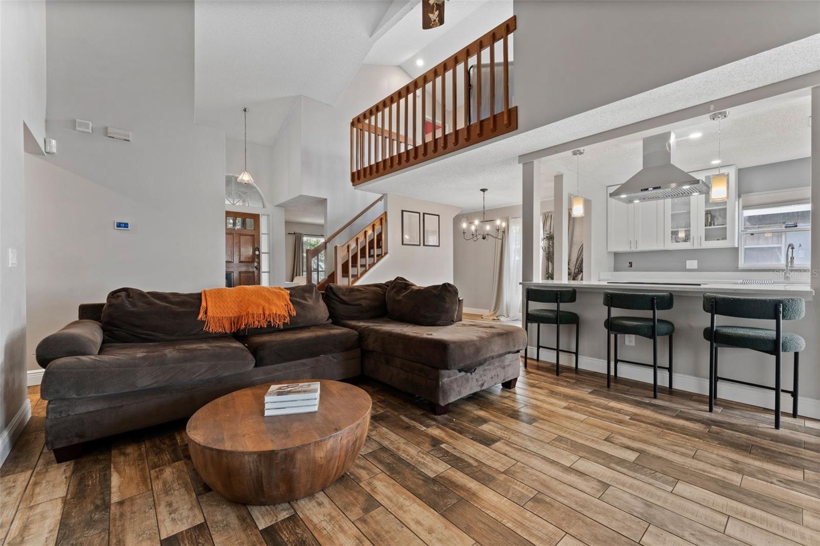 Image 3 of 32 For 2239 Meadowmouse Street