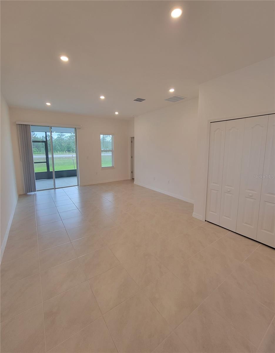 Image 21 of 82 For 3984 Sagefield Drive
