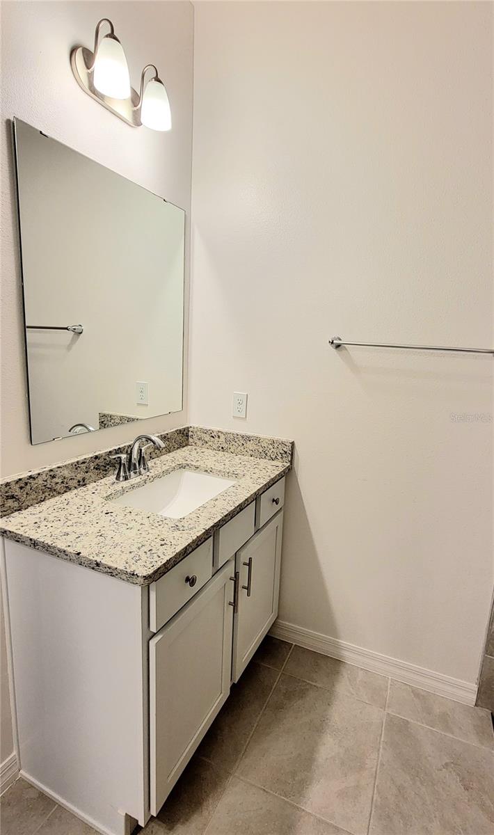 Image 34 of 82 For 3984 Sagefield Drive