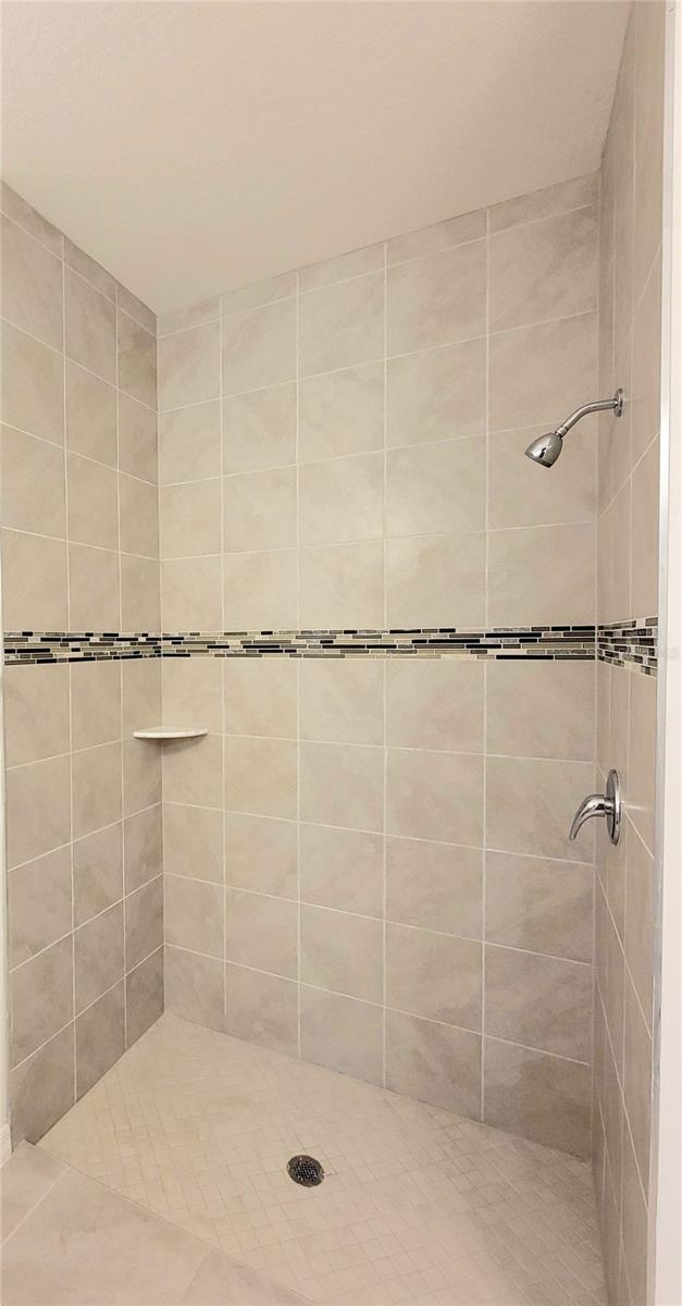 Image 37 of 82 For 3984 Sagefield Drive