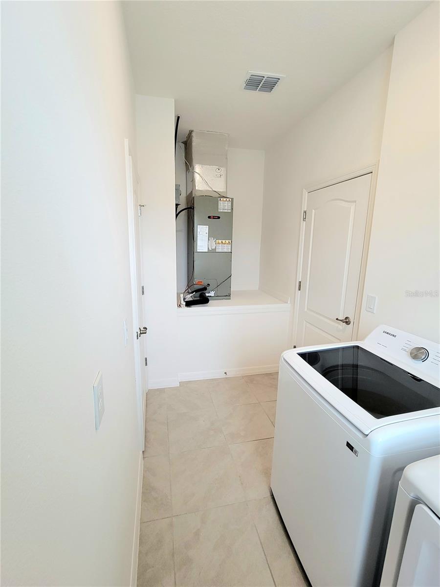 Image 57 of 82 For 3984 Sagefield Drive
