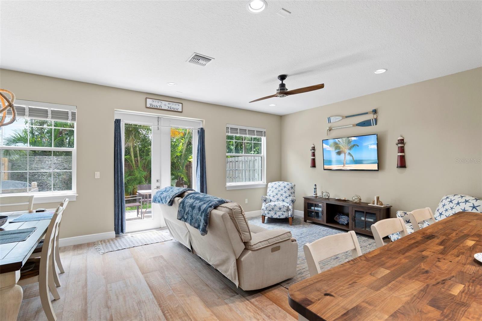 Image 4 of 33 For 105 12th Avenue