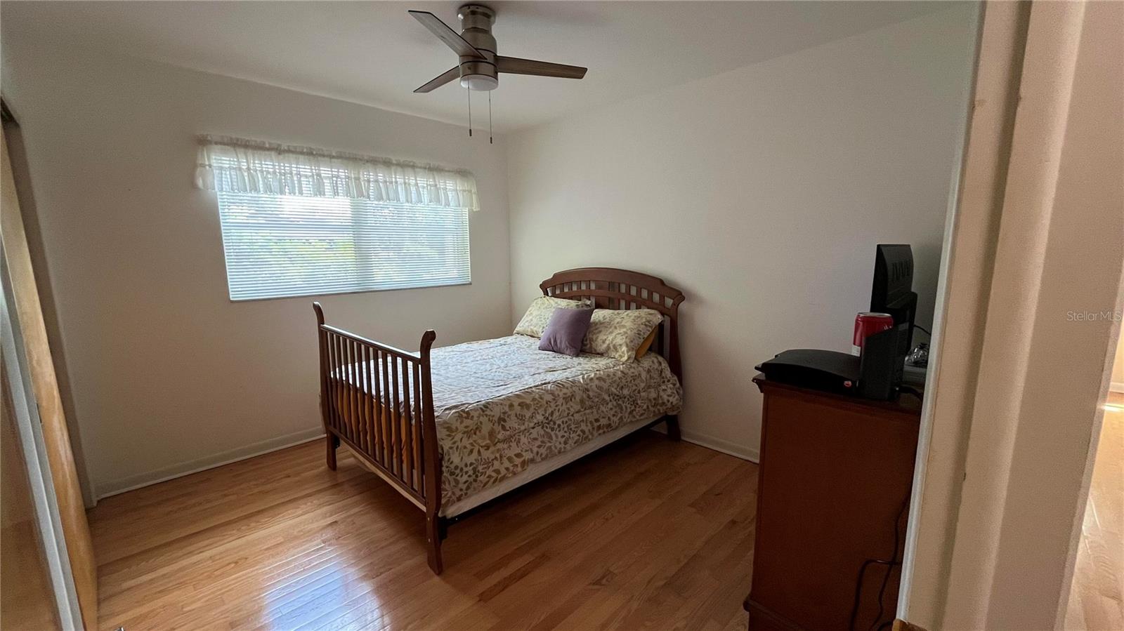 Image 41 of 98 For 1329 36th Avenue
