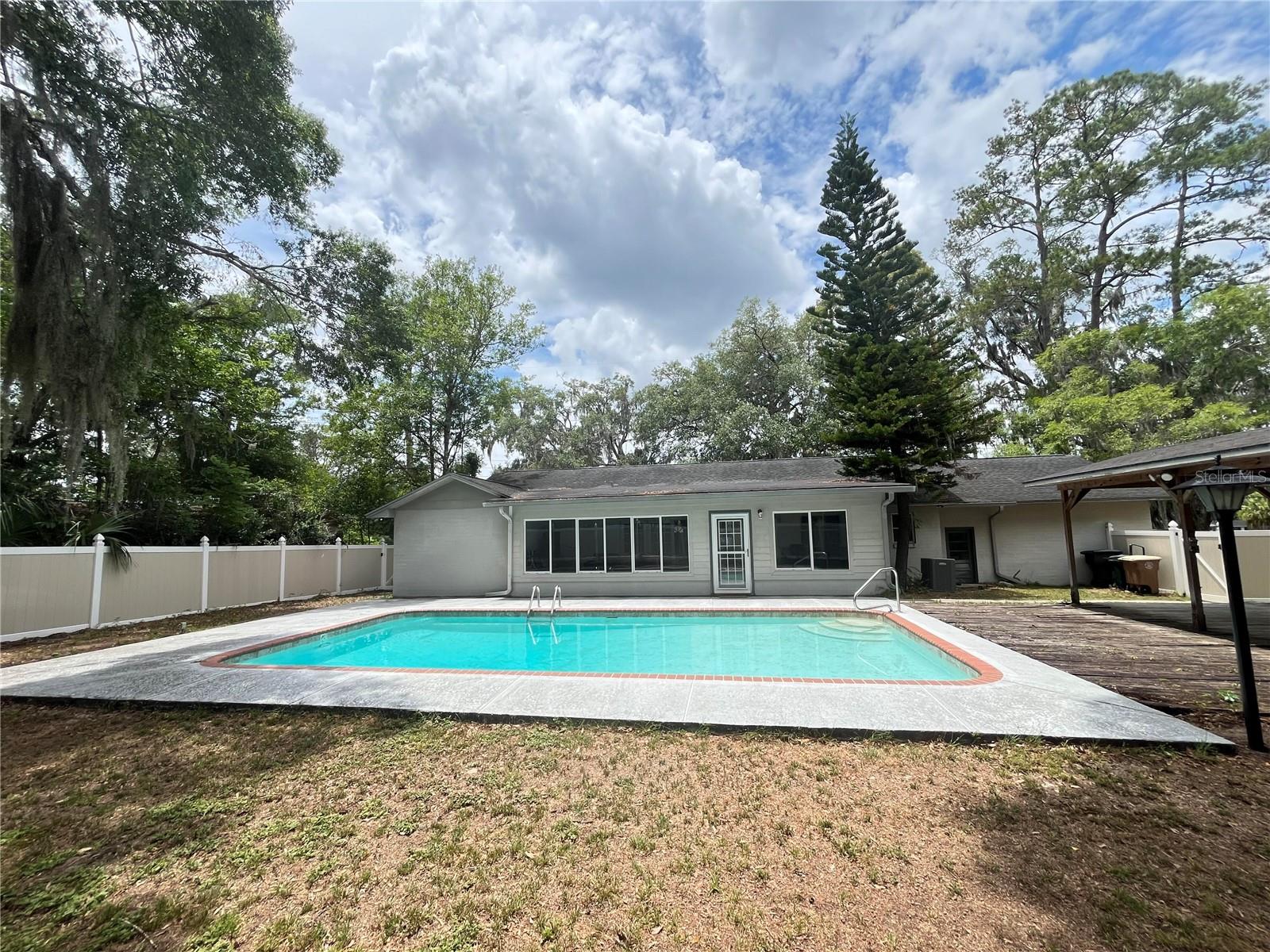 Image 9 of 98 For 1329 36th Avenue