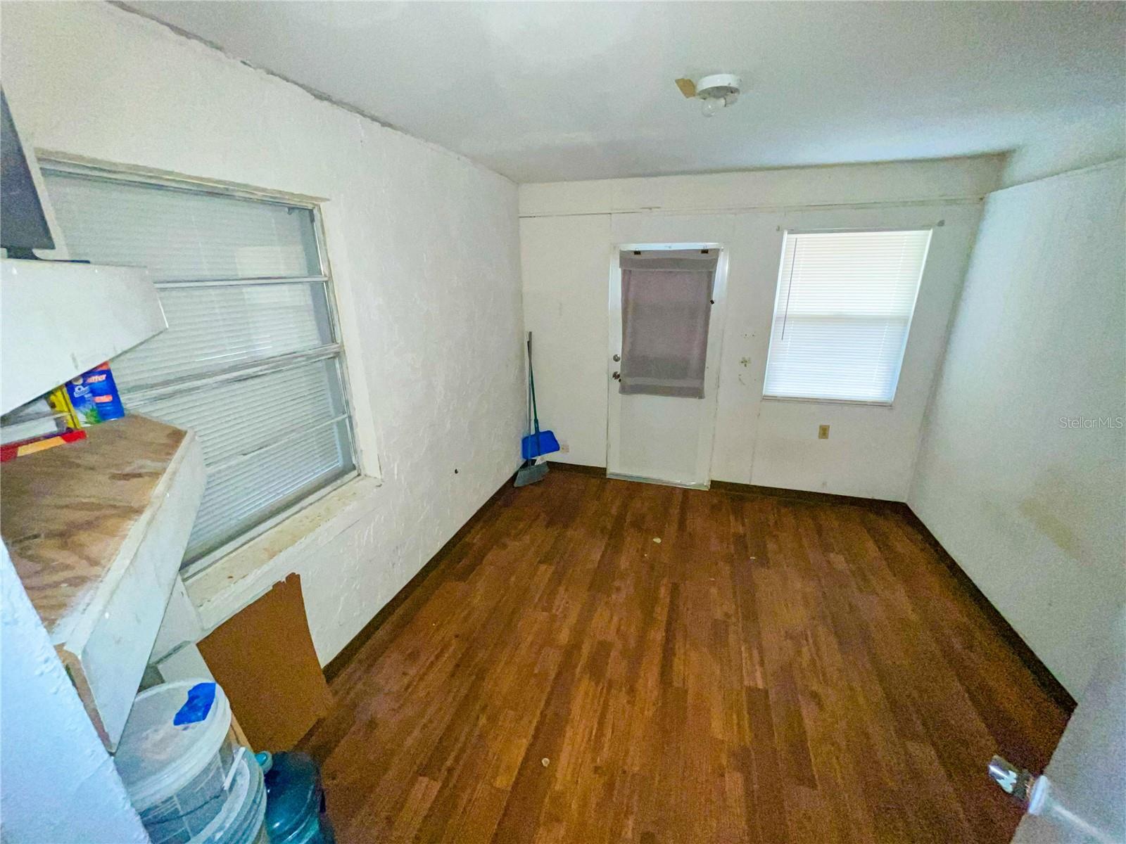 Image 15 of 16 For 606 Central Avenue