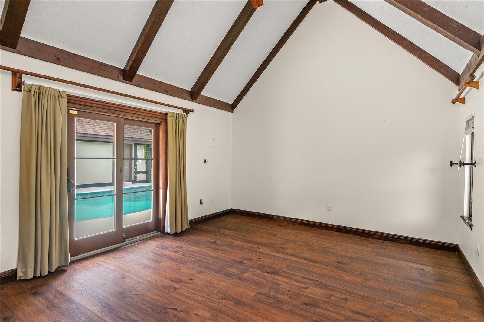 Image 21 of 62 For 1742 Barcelona Way