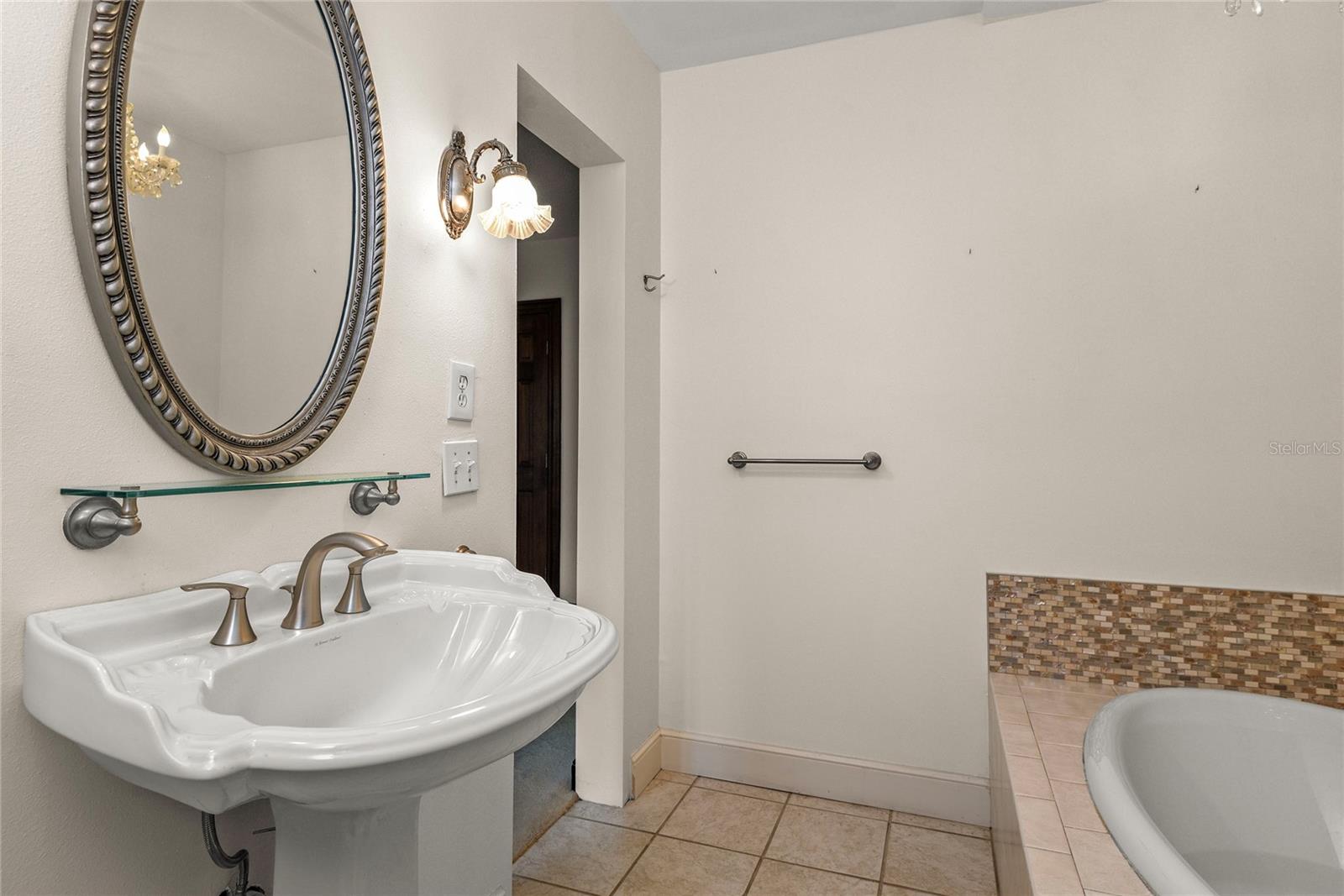 Image 27 of 62 For 1742 Barcelona Way