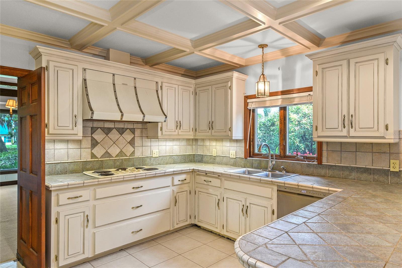 Image 30 of 62 For 1742 Barcelona Way