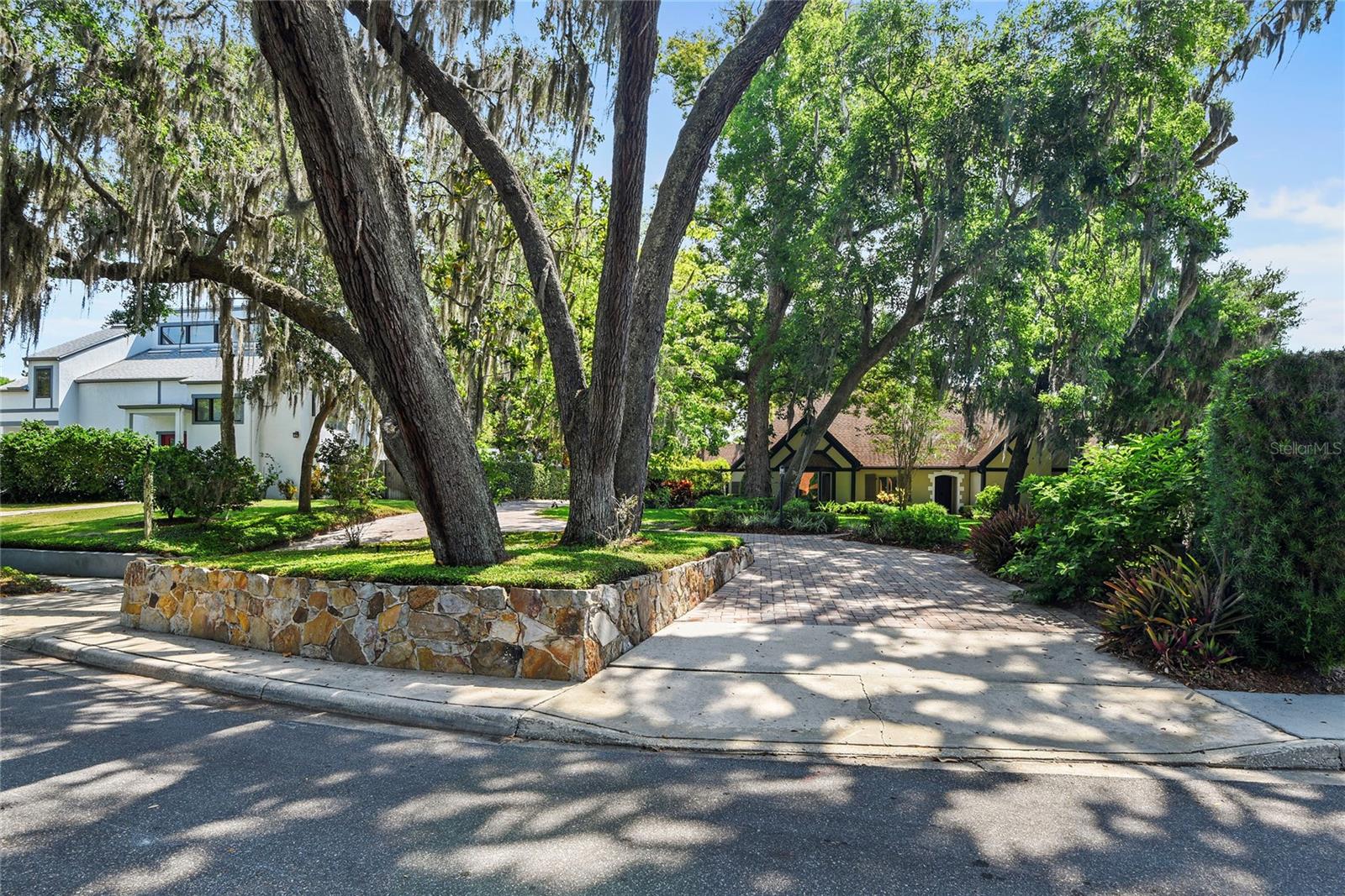 Image 7 of 62 For 1742 Barcelona Way