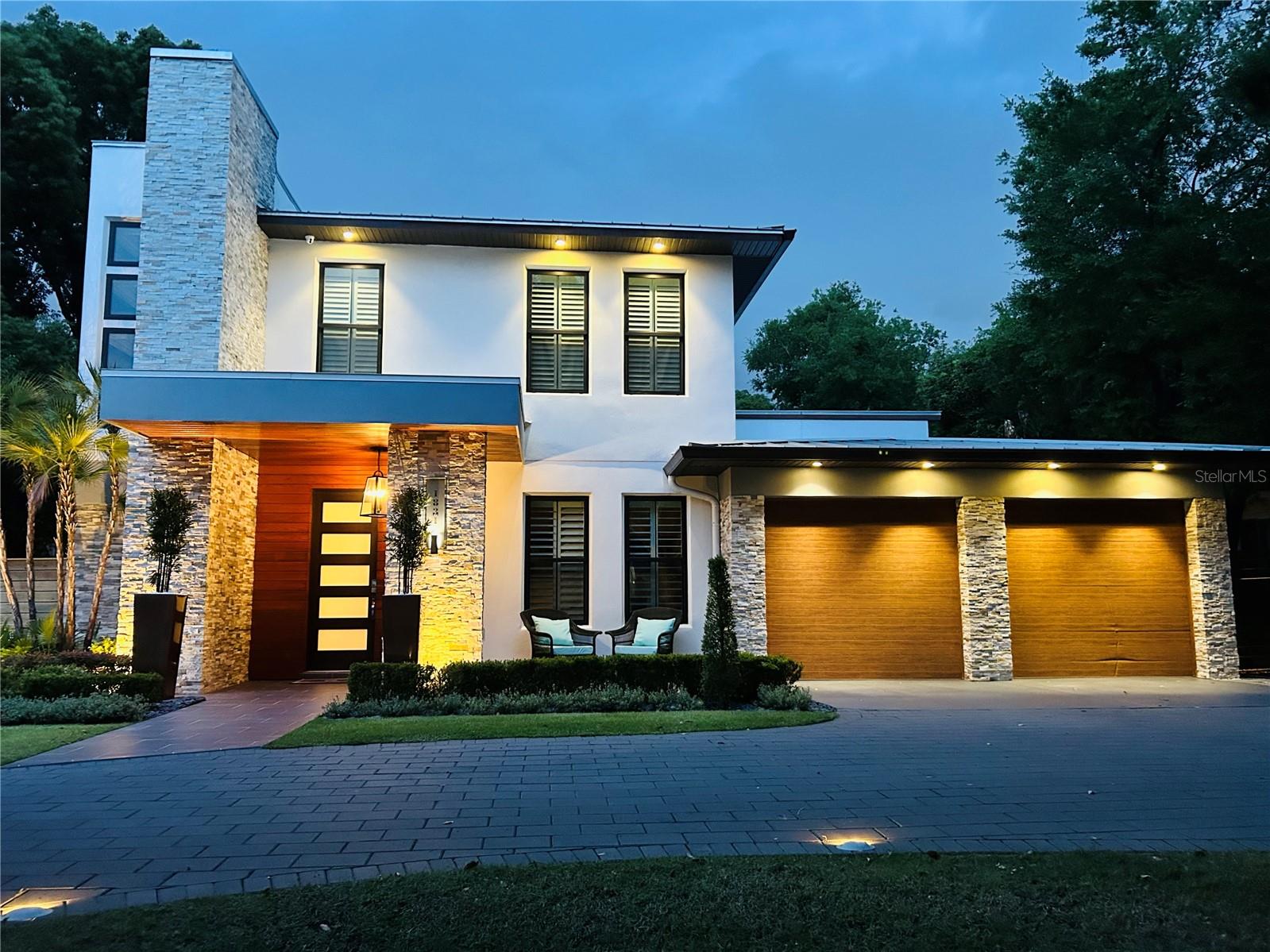 Image 2 of 40 For 1831 Mizell Avenue