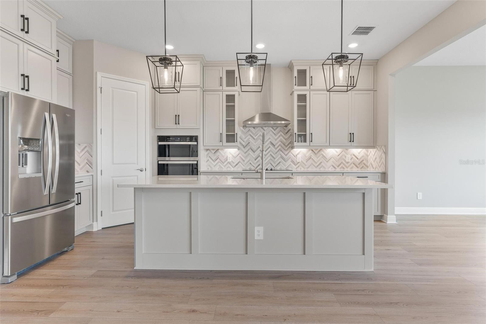 Image 28 of 69 For 5229 Citrus Leaf Boulevard