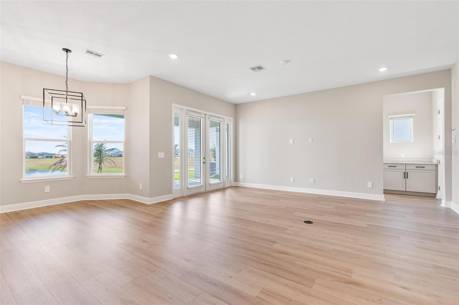 Image 34 of 69 For 5229 Citrus Leaf Boulevard