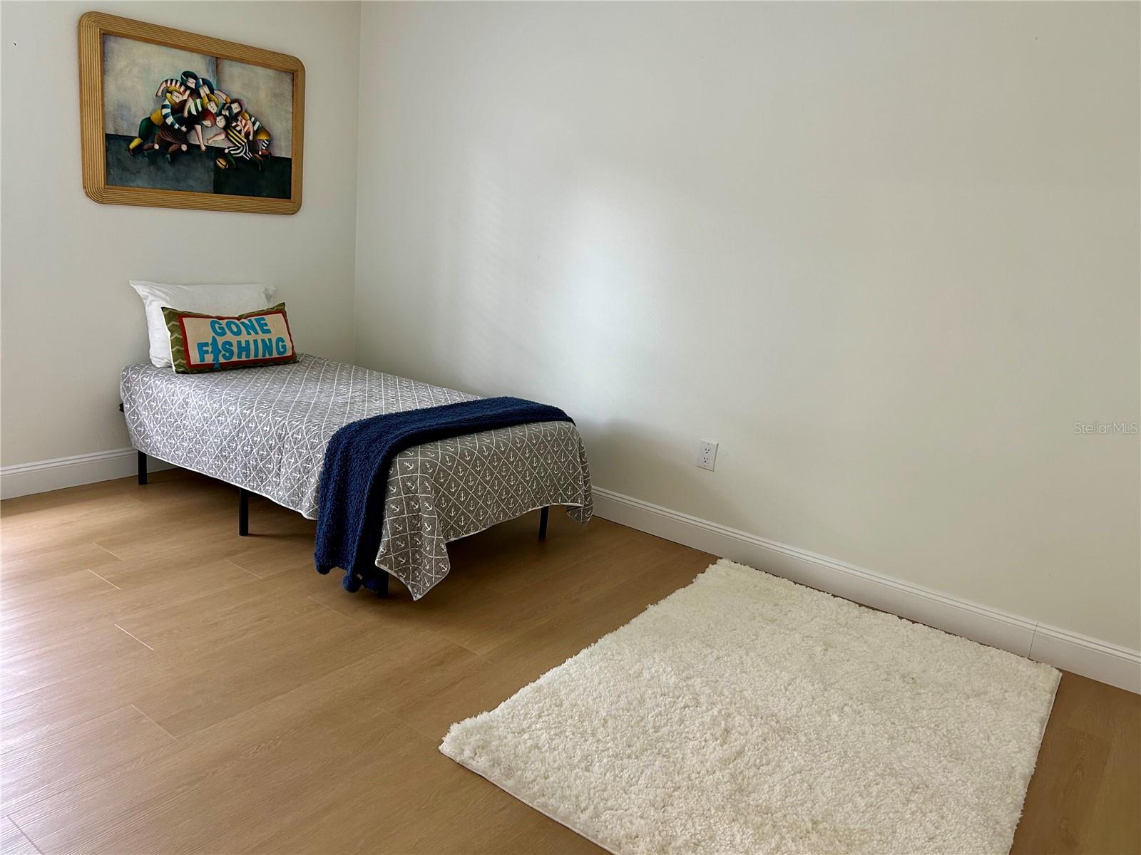 Image 13 of 17 For 1040 Clayton Street