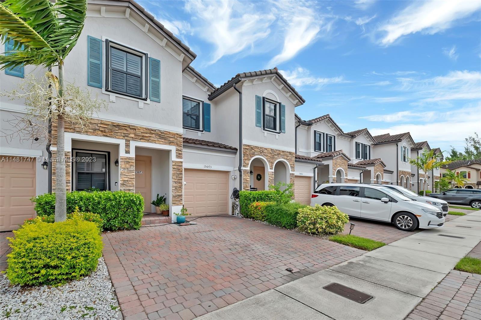 Image 7 of 18 For 15073 119th Lane