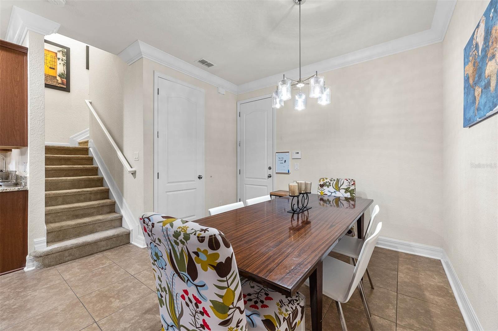 Image 13 of 47 For 9987 Eagle Creek Center Boulevard