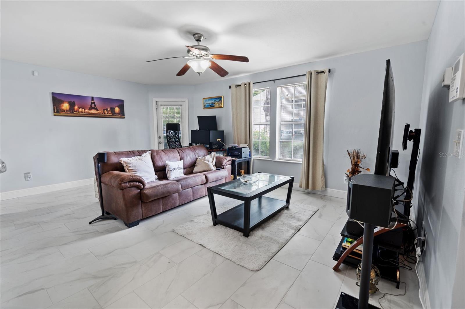 Image 10 of 27 For 6100 Westgate Drive 101