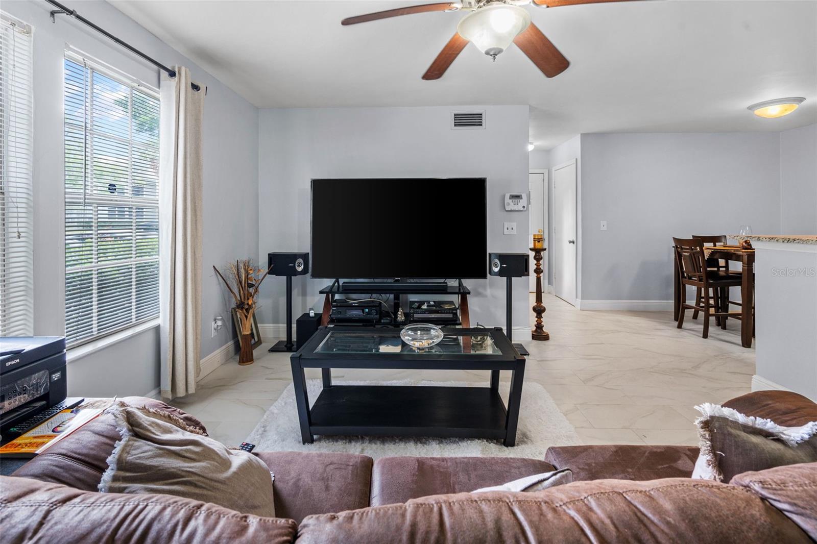 Image 11 of 27 For 6100 Westgate Drive 101