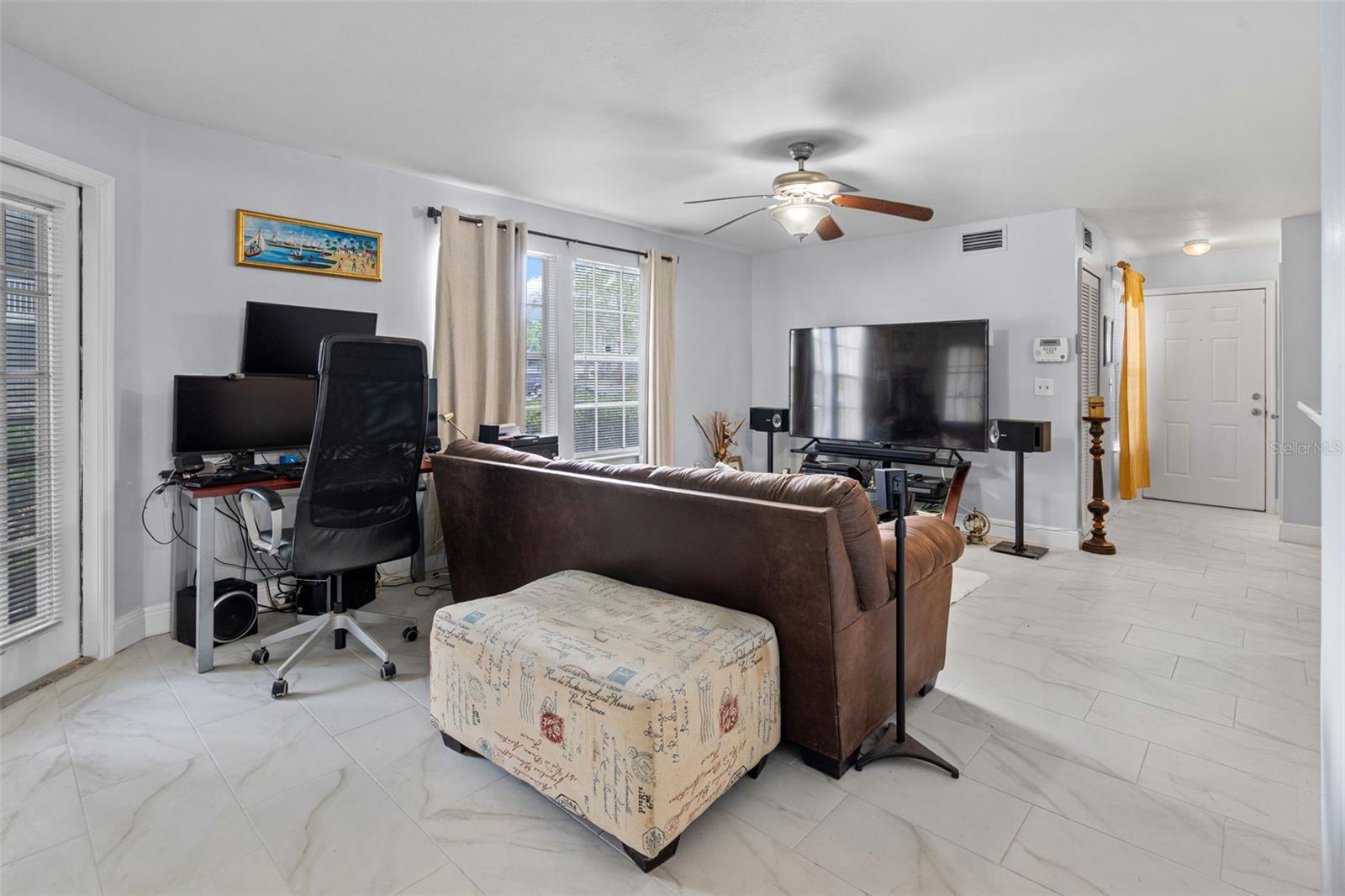 Image 12 of 27 For 6100 Westgate Drive 101