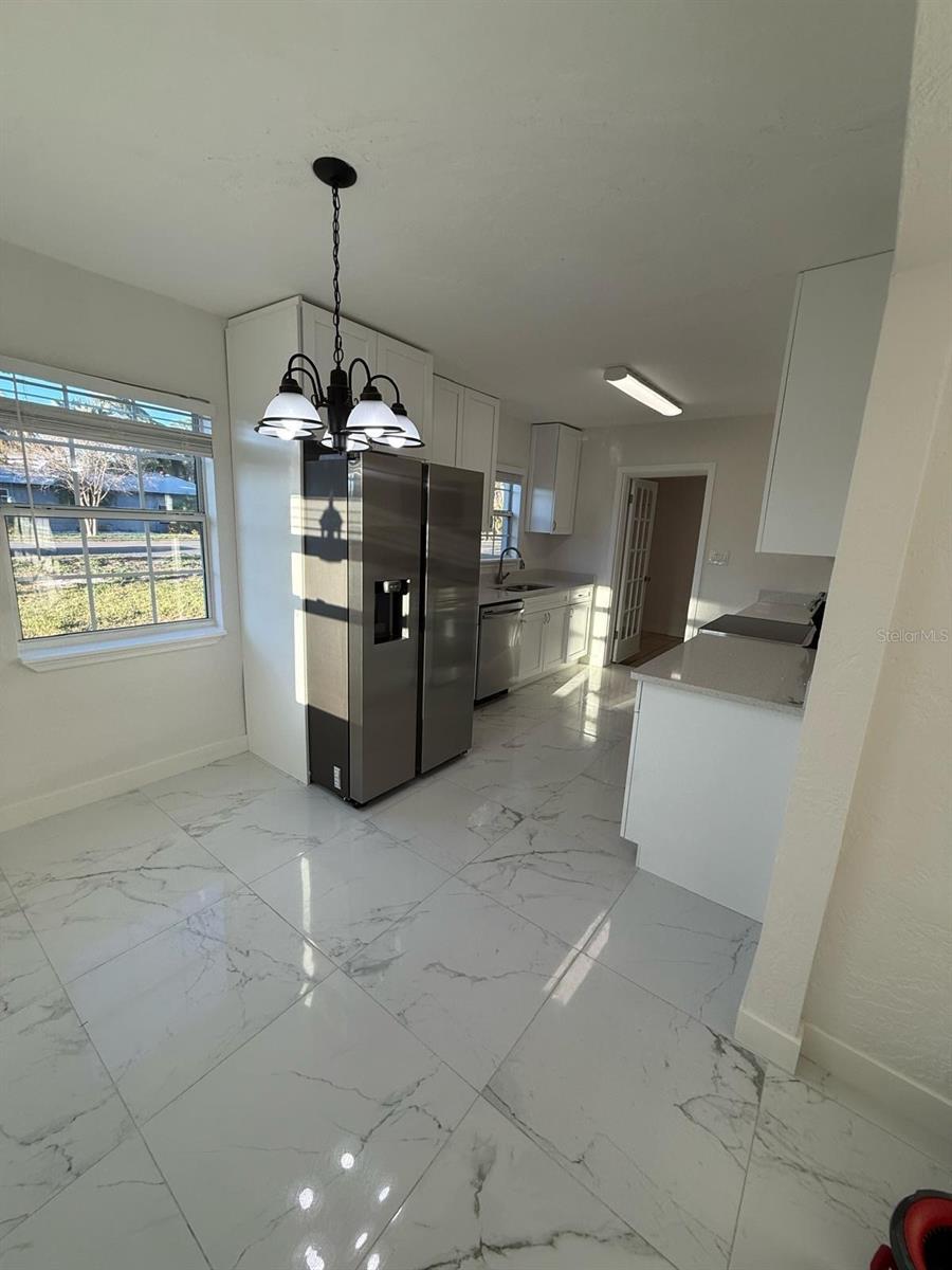 Image 4 of 7 For 8231 Riverside Drive Ne