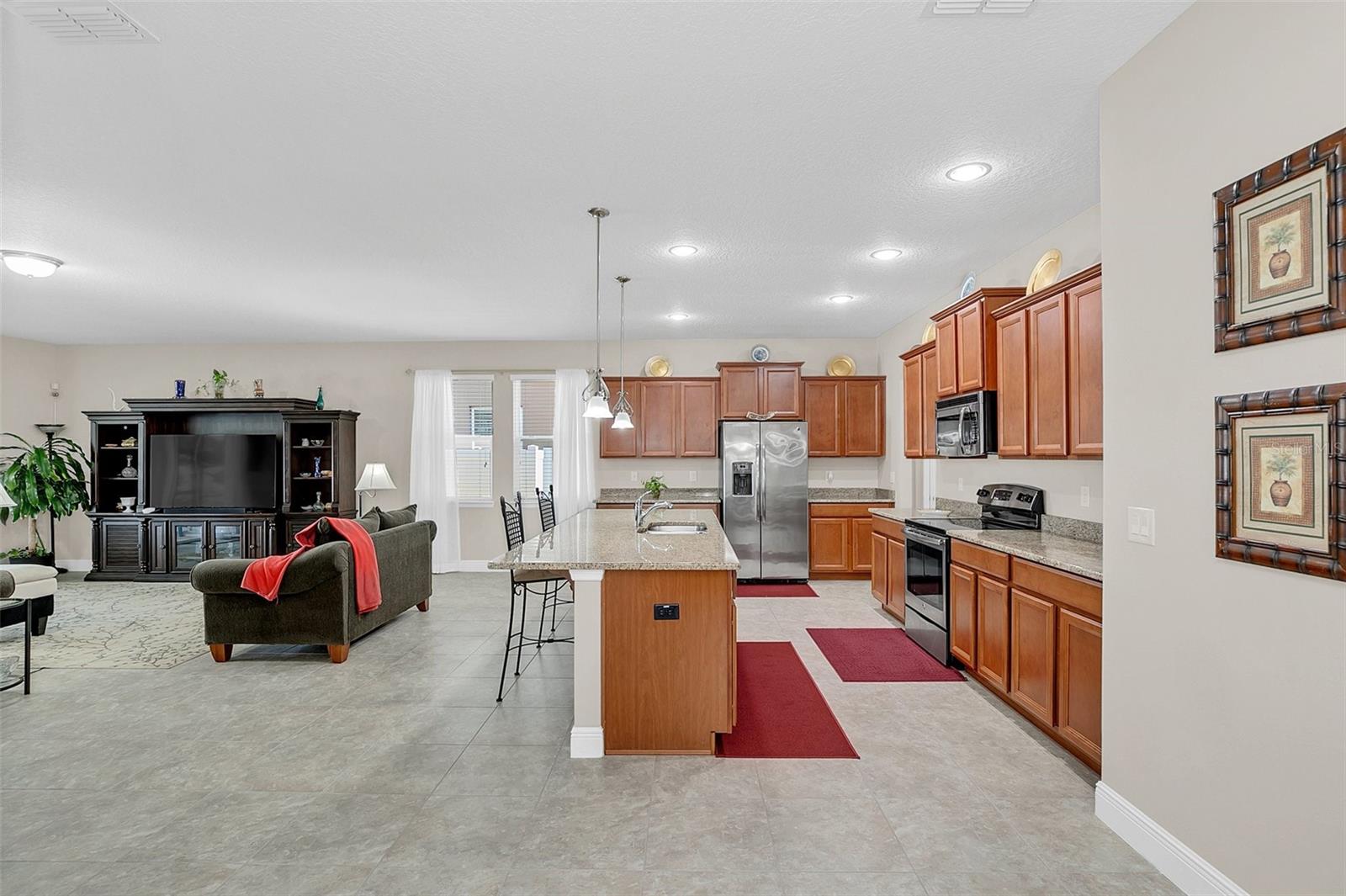 Image 11 of 47 For 1545 Caterpillar Street