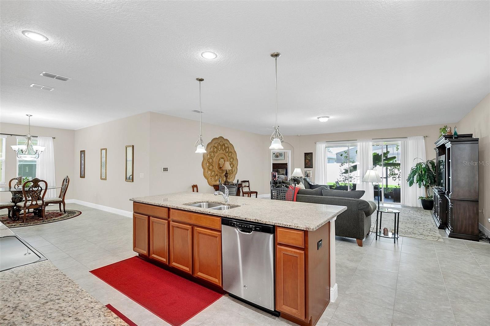 Image 13 of 47 For 1545 Caterpillar Street